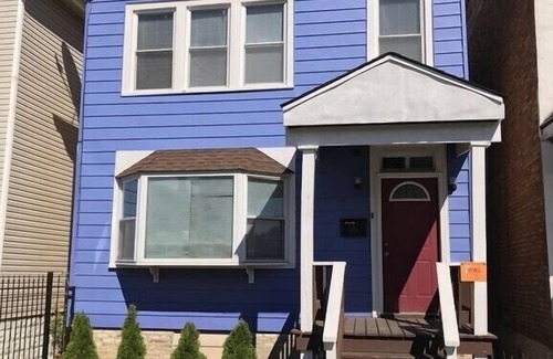 Tri-Taylor Appartement | Adorable 2-bed with air hockey table