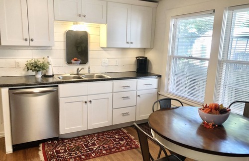 West Central Maison | Adorable 2BR Brick Bungalow Available Monthly