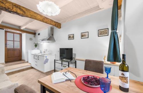 Pican Appartement | Adorable apartment San Rocco 2