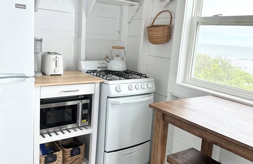Ogunquit - Wells Cabine | Adorable Beach Front Cottage on Moody Beach