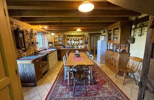 Marnac Maison | ADORABLE COTTAGE NESTLED IN A SPLENDID COUNTRY SETTING