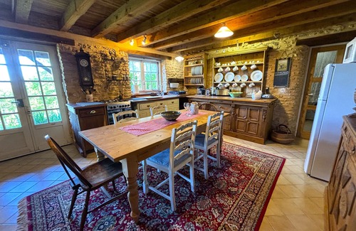 Marnac Maison | ADORABLE COTTAGE NESTLED IN A SPLENDID COUNTRY SETTING