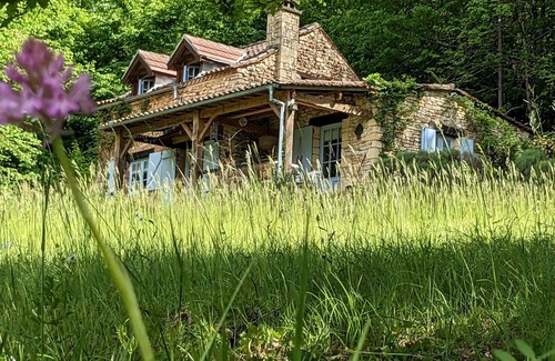 Marnac Maison | ADORABLE COTTAGE NESTLED IN A SPLENDID COUNTRY SETTING