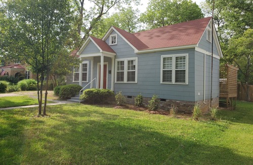 Canton Maison | Adorable cottage nestled in Canton historic district