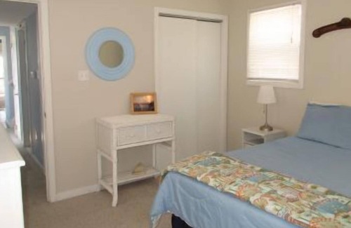 Dennisville Cottage | Adorable cottage on the bay