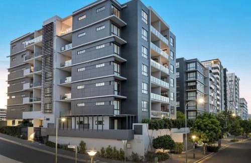 West End Appartement | Adorable Fresh 1BR Apt with parking Central WIFI