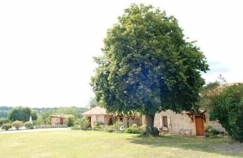 Prayssas Appartement | Adorable appartement d'invités au bord de la piscine