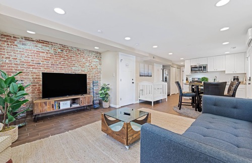 Southeast Appartement | Adorable Infant Friendly 1Br Retreat