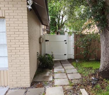 Lake Magdalene Appartement | Adorable Mini Suite in Tampa
