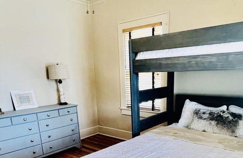 Blackwell Maison | Adorable newely renovated home ❤️🏡🎀