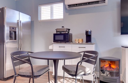 Mesquite Cottage | Adorable Private 1-bedroom Cottage Mesquite, NV {no host fees}