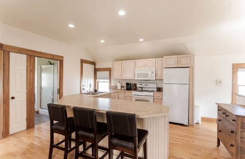 York Beach Appartement | Adorable Rental Near Short Sands Beach!