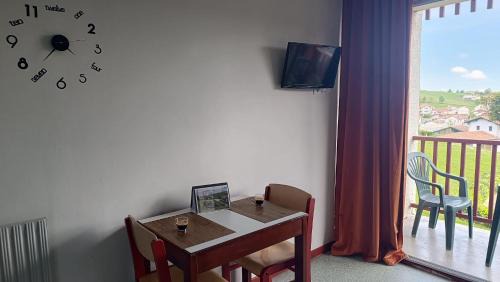 Souraide Appartement | Adour Piscine Vue Montagnes