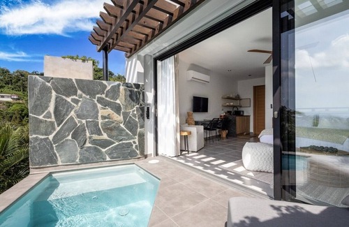 Rincon Appartement | Adults Only! Desecheo Suite III at Ocaso Luxury Villas