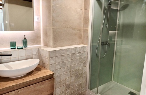 Crespin Autre | Adults only gîte in quiet place, w/swimming pool