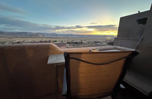Greenehaven Maison | Adventure Base Near Lake Powell —nHikes, Views, Comfort & Pet Friendly