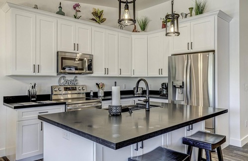 Payson Appartement | Adventure Payson from Knotty R&R Apartment