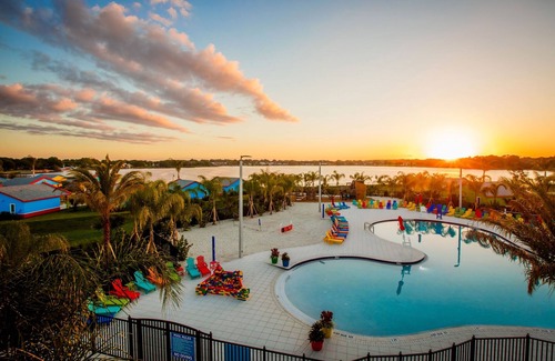 Cypress Gardens Hôtel | Adventurer's Dream Room, Legoland Hotel, Mini Golf Excursion, 2 Family Stays