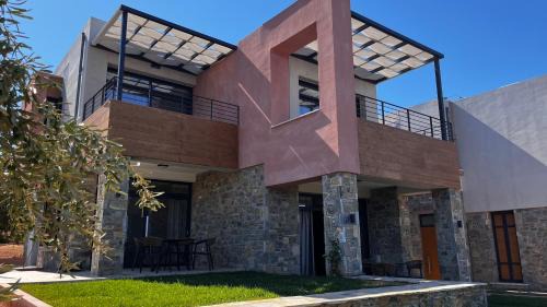 Pella Region Maison | Aelia Stone Houses