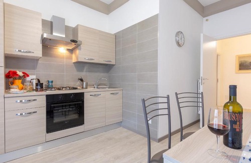 Isolotto Maison | AFFITTACAMERE IMPERIALE