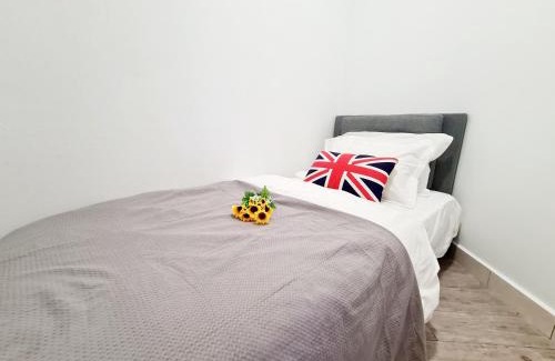 Petaling Jaya Appartement | Affordable 8 Guest Tropicana Thomson Hospital Kota Damansara SEGI Giza Mall Tropicana Mall Ikea The Curve One Utama
