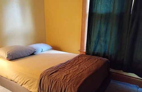 Galesburg Appartement | Affordable Accommodation, few minutes from US Postal Office, Main Street