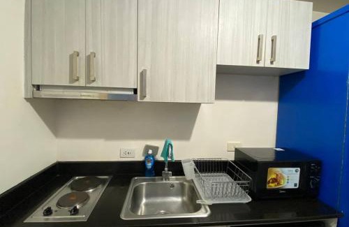 Malate Appartement | Affordable Condo in Taft, Fast WiFi, Easy Check In