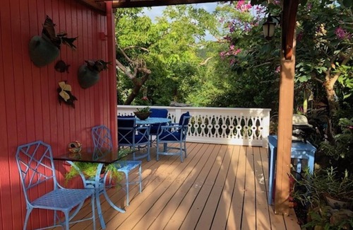 Estate Mandal Cottage | Abordable Coral Bay Sanctuary. Calme, promenade à pied des plages du parc, vue sur mer et étang.