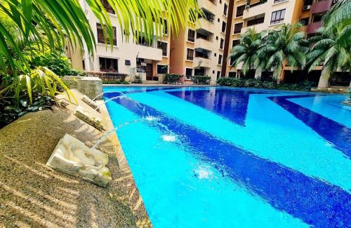 Petaling Jaya Appartement | Affordable Stay Near Tropicana Thomson Hospital Kota Damansara SEGI Giza Mall Tropicana Mall Ikea The Curve One Utama ML