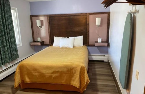 North Tonawanda Hôtel | Affordable Suite for Family in Scottish Inns, Minutes from Niagara Falls Park