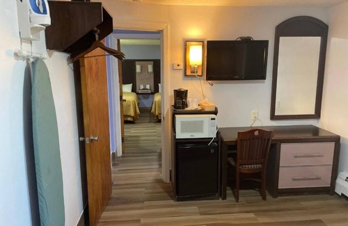 North Tonawanda Hôtel | Affordable Suite for Family in Scottish Inns, Minutes from Niagara Falls Park