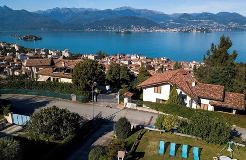 Stresa Appartement | Africa apartment over Stresa with lake view