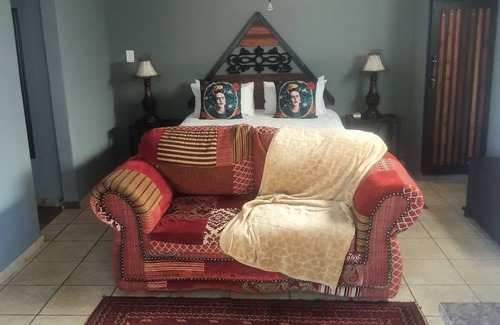 Mookgopong Maison | Africa s Eden Guesthouse