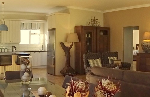 Durbanville Maison | Cottage Blue Palm d'Afrique