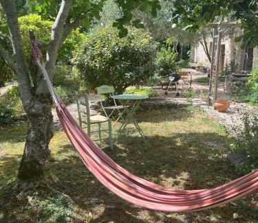 Vailhourles Appartement | Agape