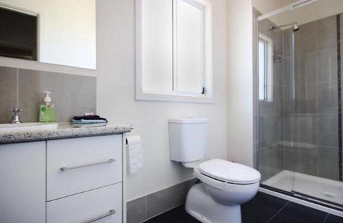 North Beach Maison | Agape Holiday Home with Pool table ,NBN Internet