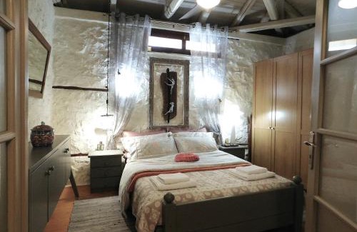 Lilaia Maison | Agoriani Art Suite - 4 seasons' natural living
