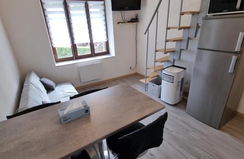 Massignieu-de-Rives Appartement | Agréable appartement