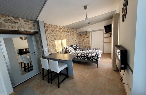 Le Poire-sur-Vie Lit Et Petit-Déjeuner | Agréable chambre d hôtes avec petit dejeuner