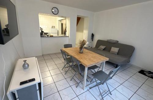Anzin Maison | Agréable maison 2 ch 5 mins Valenciennes et garage