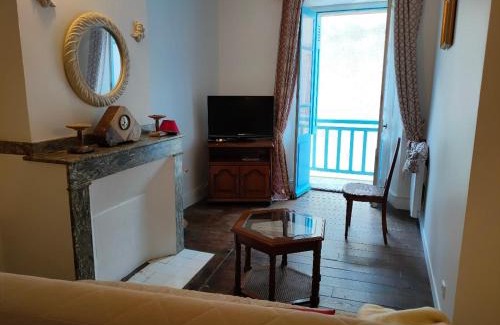 Siguer Maison | Agréable maison dans un beau village de montagne