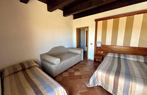 Oriolo Autre | AGRITOURISM CERVINACE