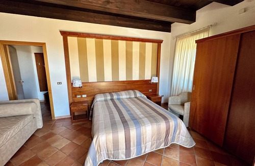 Oriolo Autre | AGRITOURISM CERVINACE