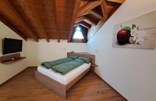 Nave San Rocco Maison | Agritur Clementi