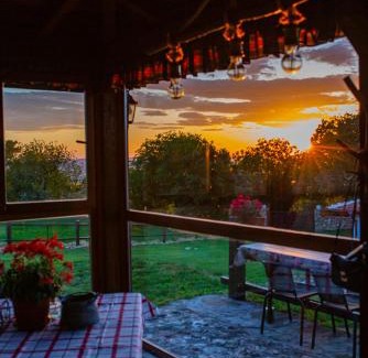 Devetaki Maison | Agriturismo Пицути