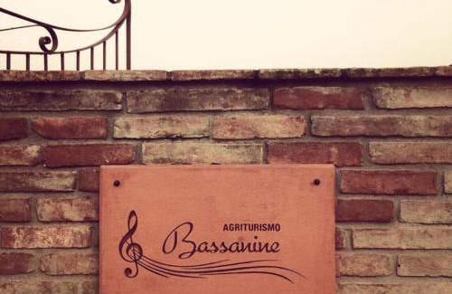 Monticelli d'Ongina Maison | Agriturismo Bassanine
