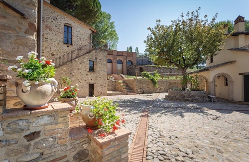 Montone Appartement | Agriturismo Borgo Pulciano in Montone