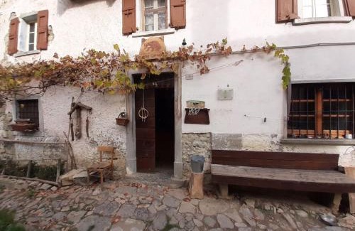 San Giovanni Bianco Maison | Agriturismo Cascina Gervasoni