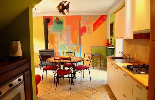 Moretta Maison | Agriturismo Casa de Colores