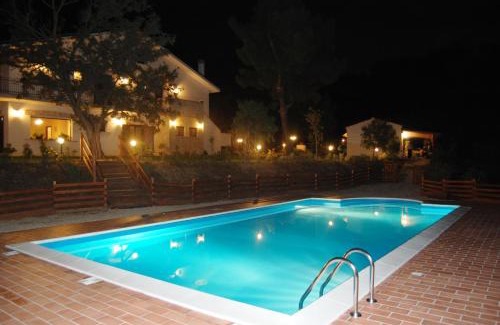 Moscufo Maison | Agriturismo Fattoria colle Luca